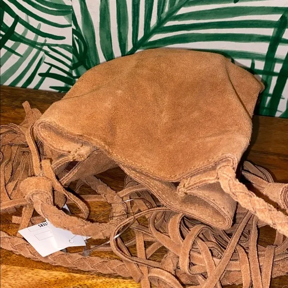 Urban Outfitters Brown Suede Fringe Tassel Crossbody Bag - Picture 5 of 7